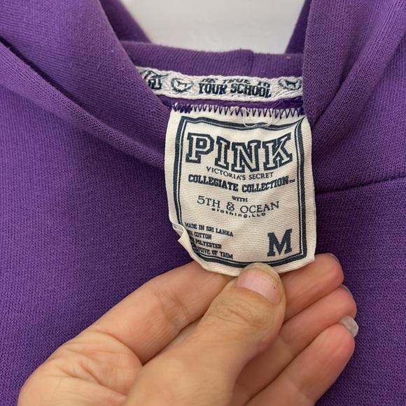 PINK NYU sweatshirt, medium - Picture 4 of 4